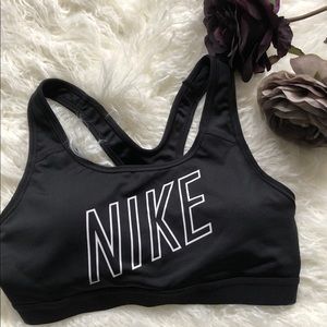 NIKE Sport Bra